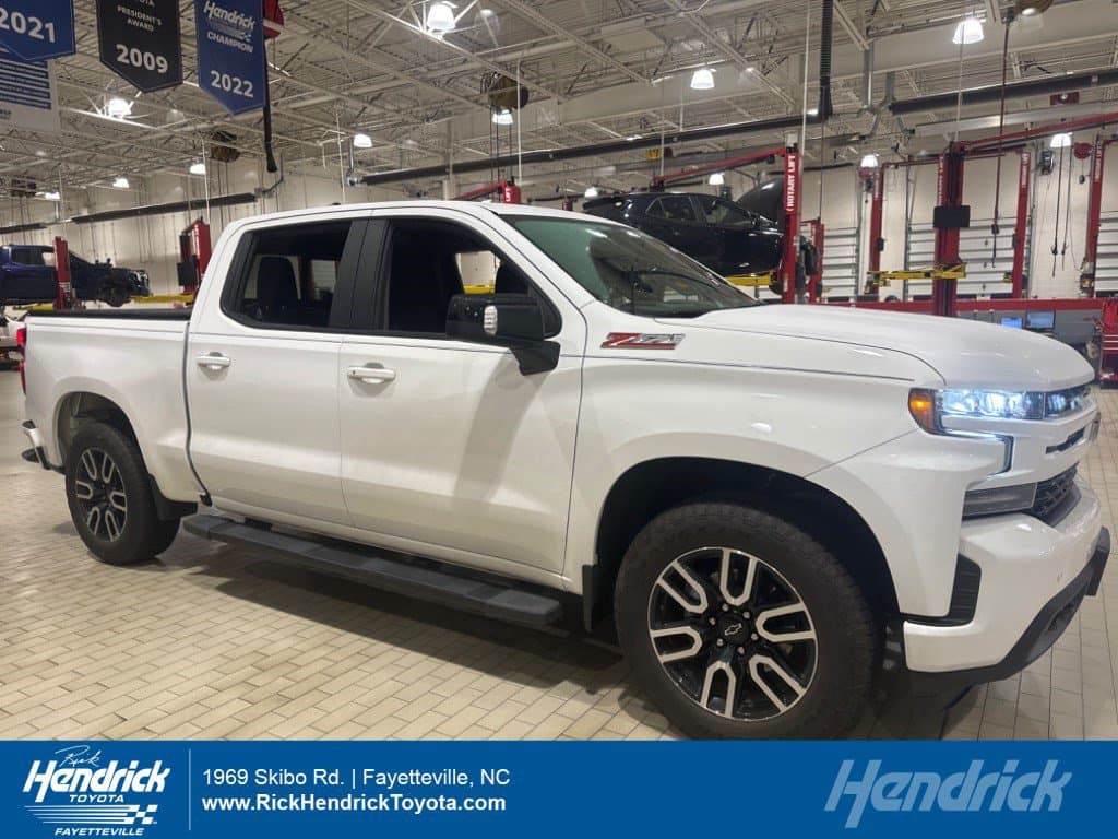 2020 Chevrolet Silverado 1500 RST — photo 1 of 11