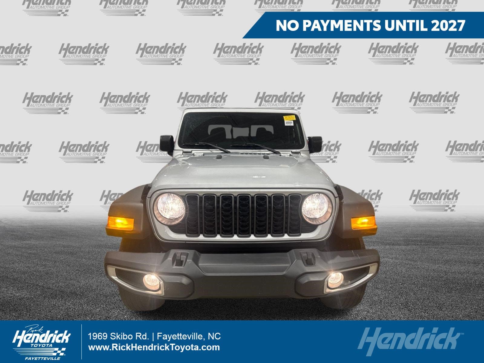2024 Jeep Gladiator Sport — photo 1 of 17