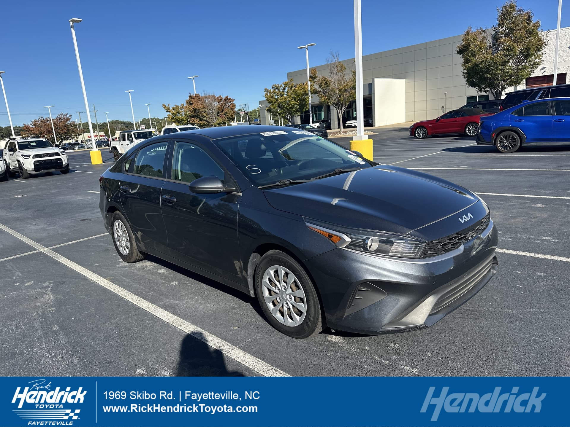 2022 Kia Forte FE — photo 1 of 11