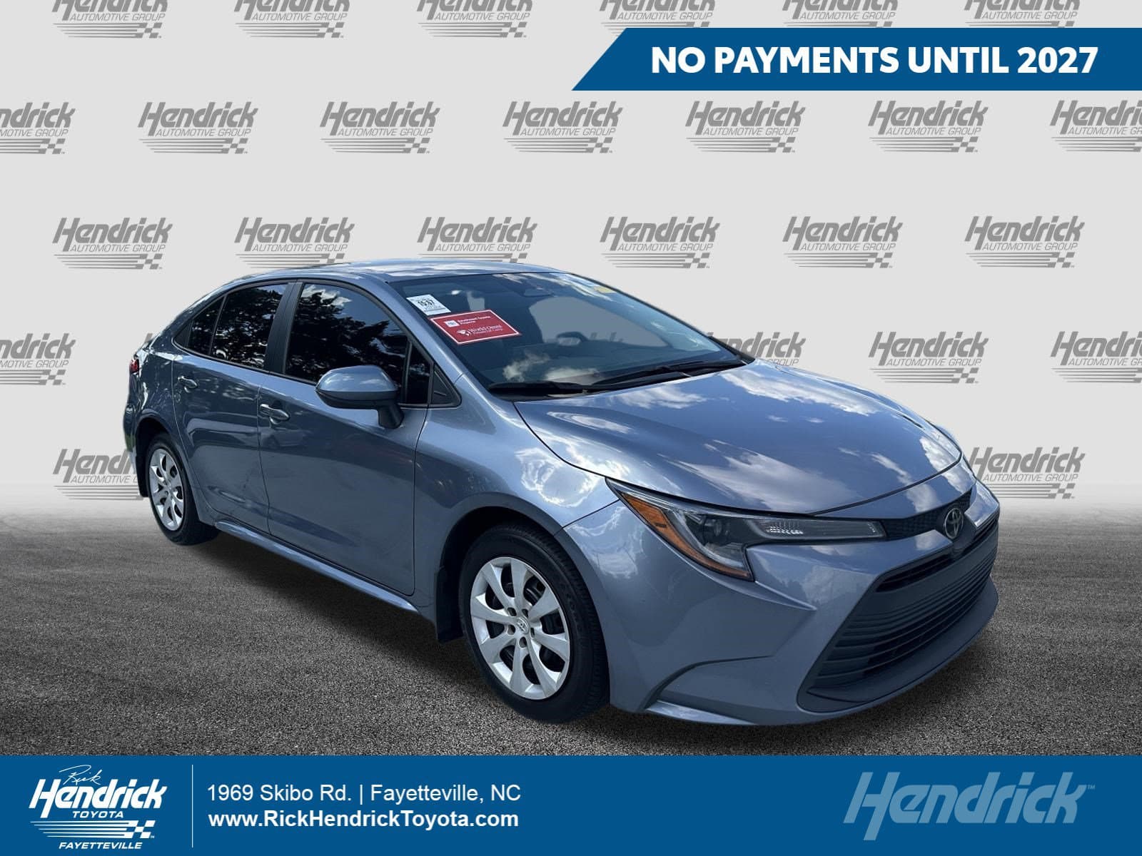 2025 Toyota Corolla LE — photo 1 of 11