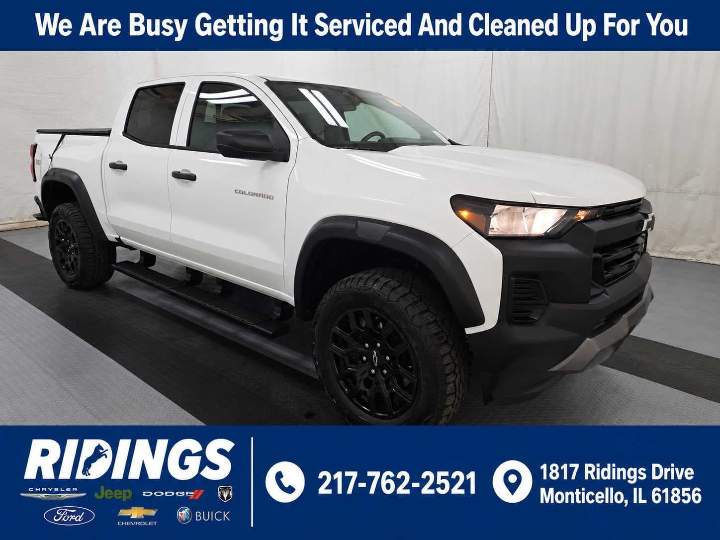 2024 Chevrolet Colorado 4WD Trail Boss — photo 1 of 16