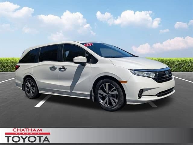 2023 Honda Odyssey Touring — photo 1 of 28