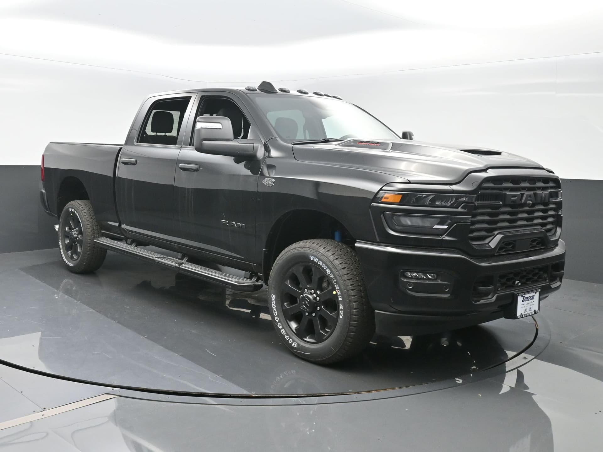 2027 RAM 2500 Big Horn — photo 1 of 46