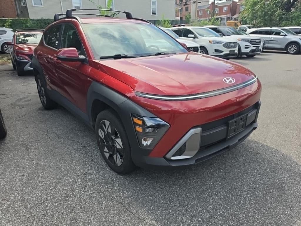 2024 Hyundai Kona SEL — photo 1 of 17
