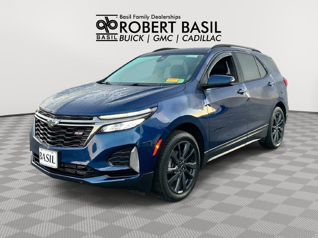 2023 Chevrolet Equinox RS — photo 1 of 14
