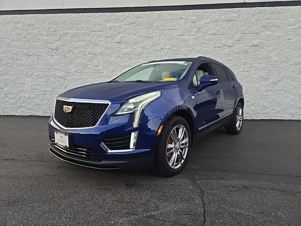 2024 Cadillac XT5 AWD Sport — photo 1 of 25