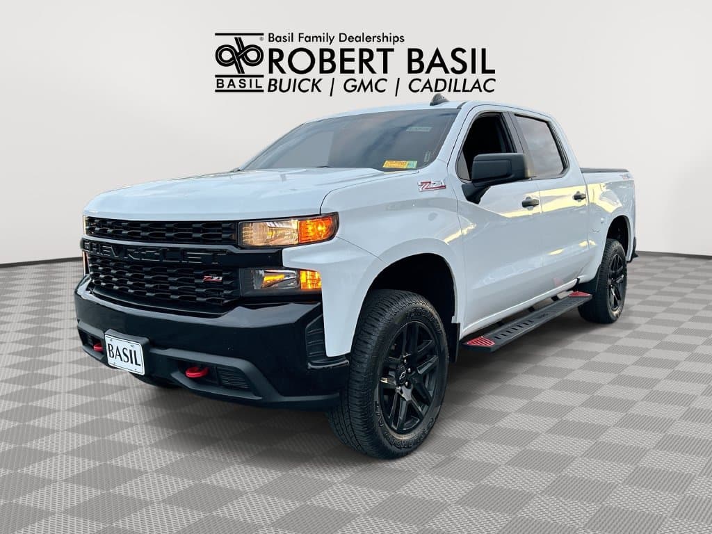 2022 Chevrolet Silverado 1500 LTD Custom Trail Boss — photo 1 of 28