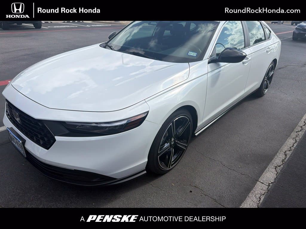 2024 Honda Accord Hybrid Sport — photo 1 of 10