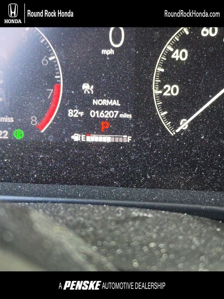 2024 Honda HR-V LX — photo 1 of 7