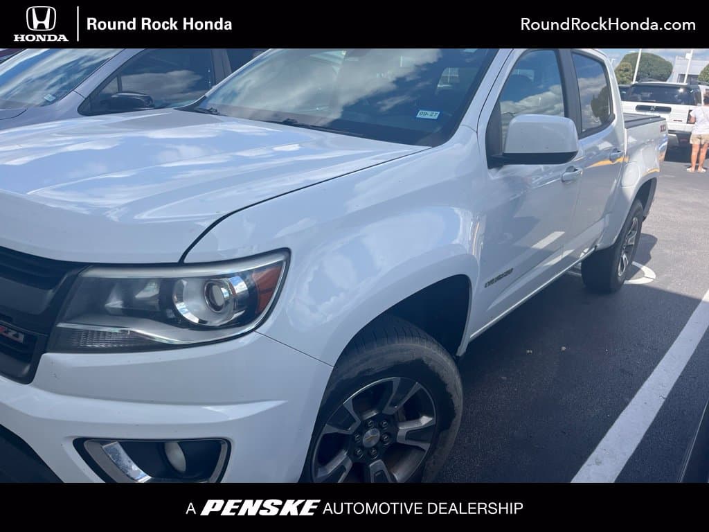 2017 Chevrolet Colorado Base — photo 1 of 10