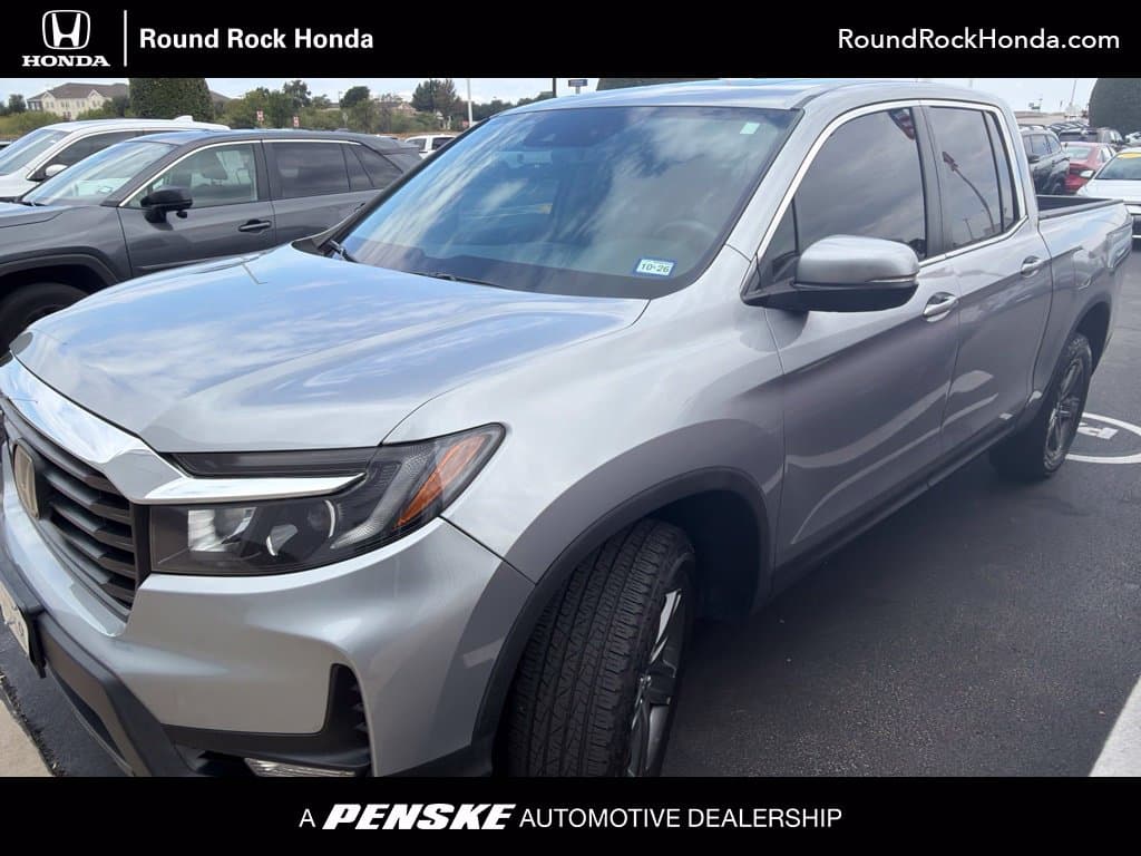2023 Honda Ridgeline RTL — photo 1 of 9