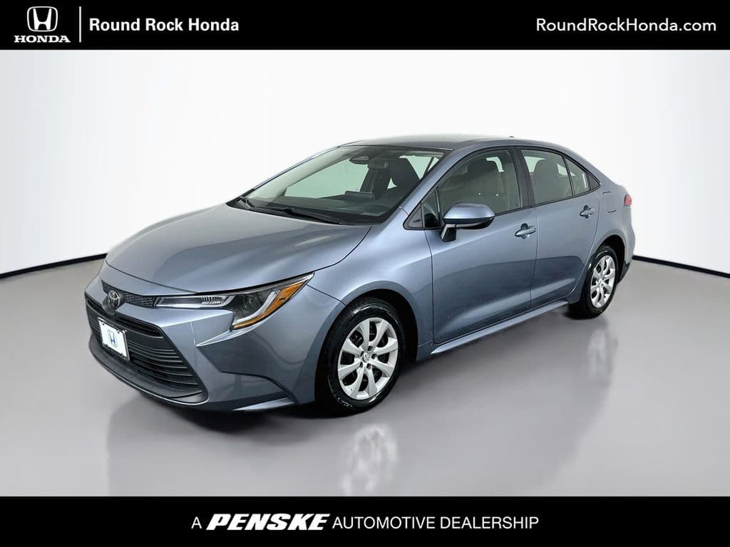 2025 Toyota Corolla LE — photo 1 of 31