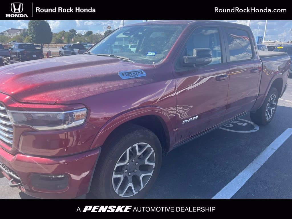 2025 RAM 1500 Laramie — photo 1 of 5