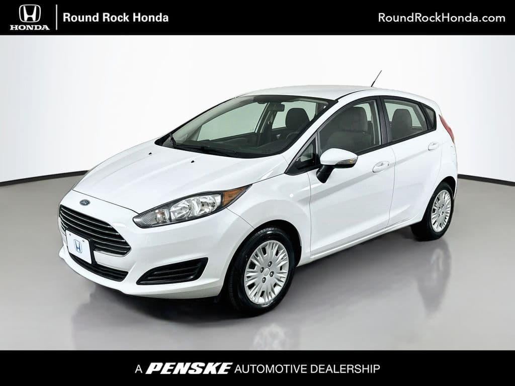 2015 Ford Fiesta SE — photo 1 of 29