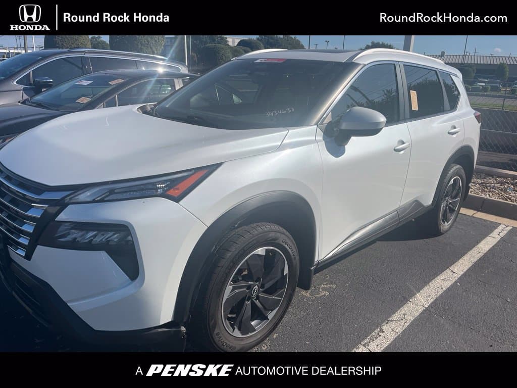 2024 Nissan Rogue SV — photo 1 of 3