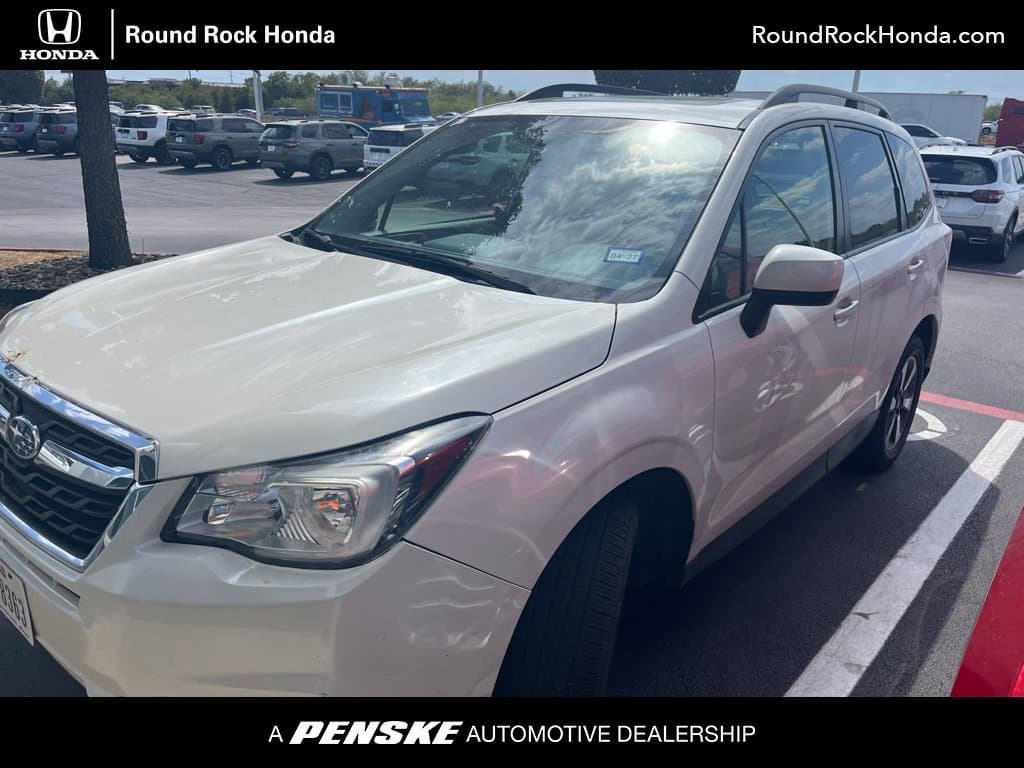 2017 Subaru Forester Premium — photo 1 of 4