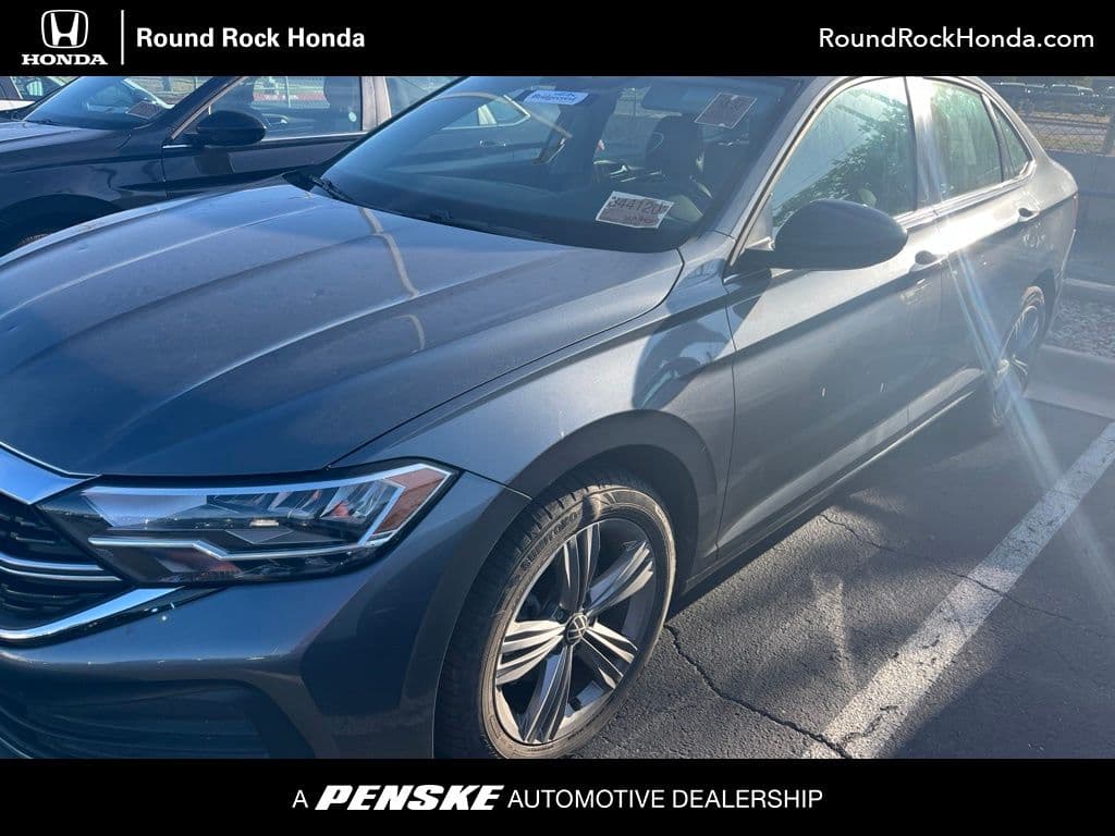 2024 Volkswagen Jetta SE — photo 1 of 4