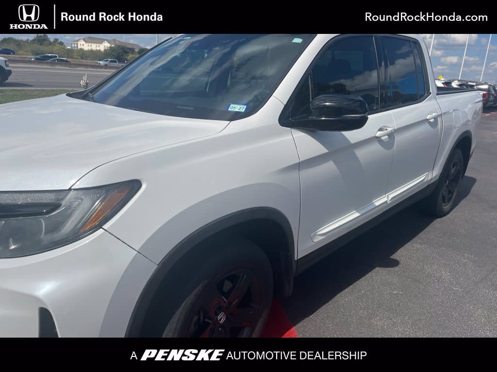 2023 Honda Ridgeline Black Edition — photo 1 of 5