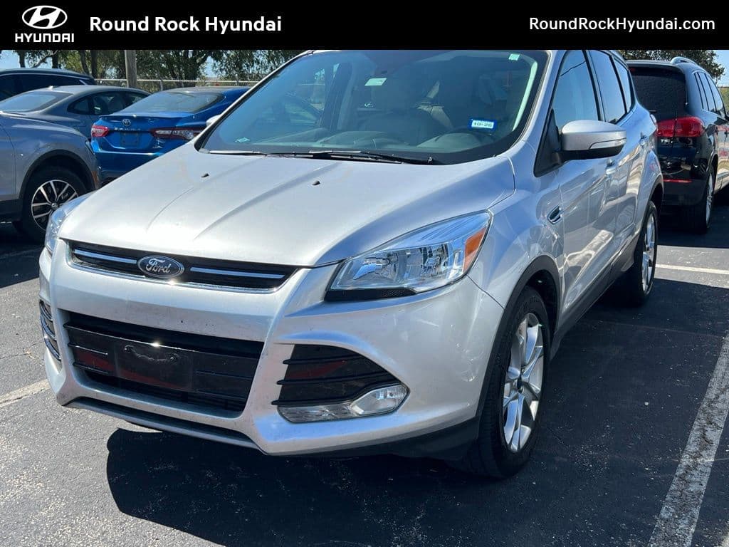 2016 Ford Escape Titanium — photo 1 of 9