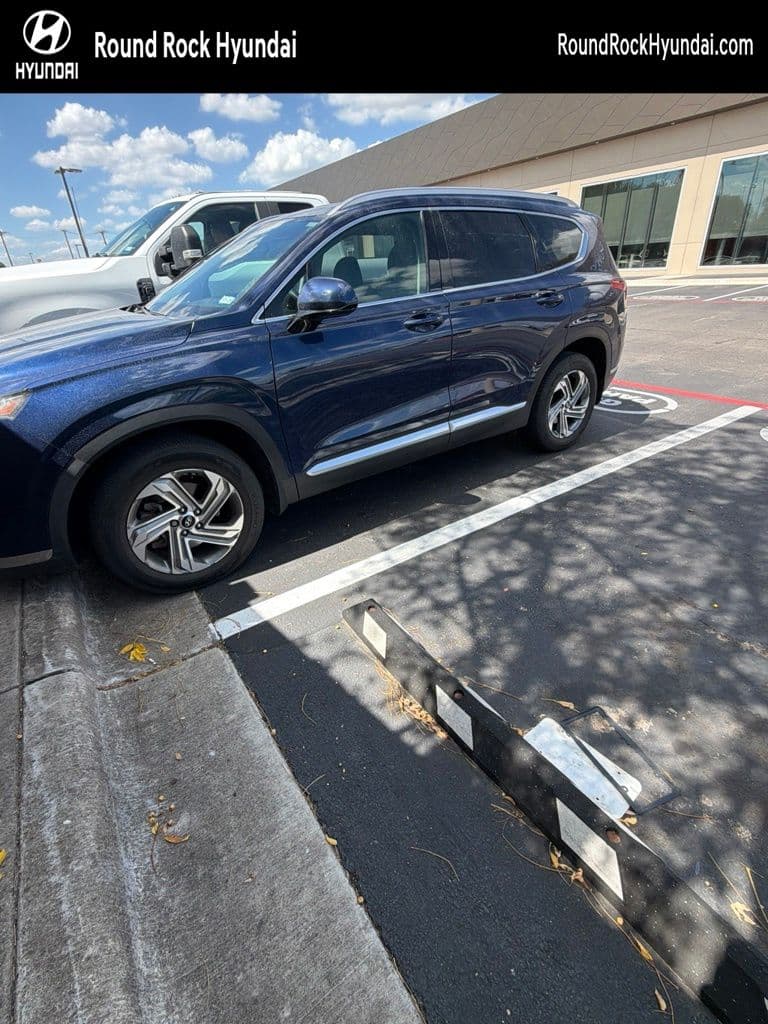 2022 Hyundai Santa Fe SEL — photo 1 of 12