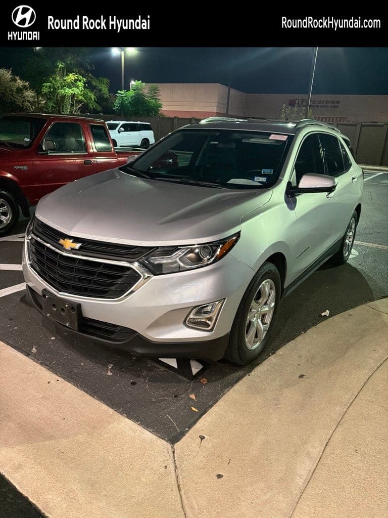 2018 Chevrolet Equinox LT — photo 1 of 11
