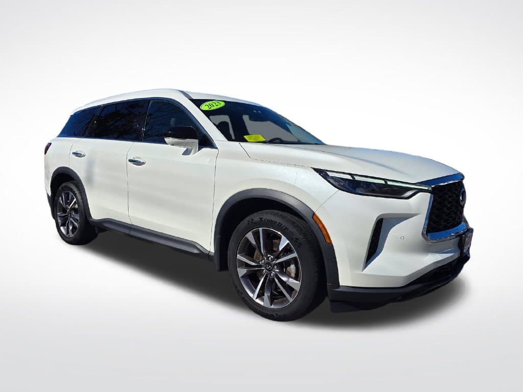 2023 INFINITI QX60 LUXE — photo 1 of 33