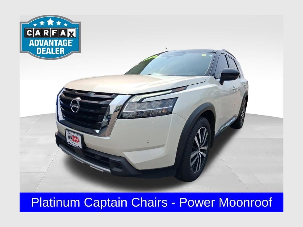 2023 Nissan Pathfinder Platinum — photo 1 of 56