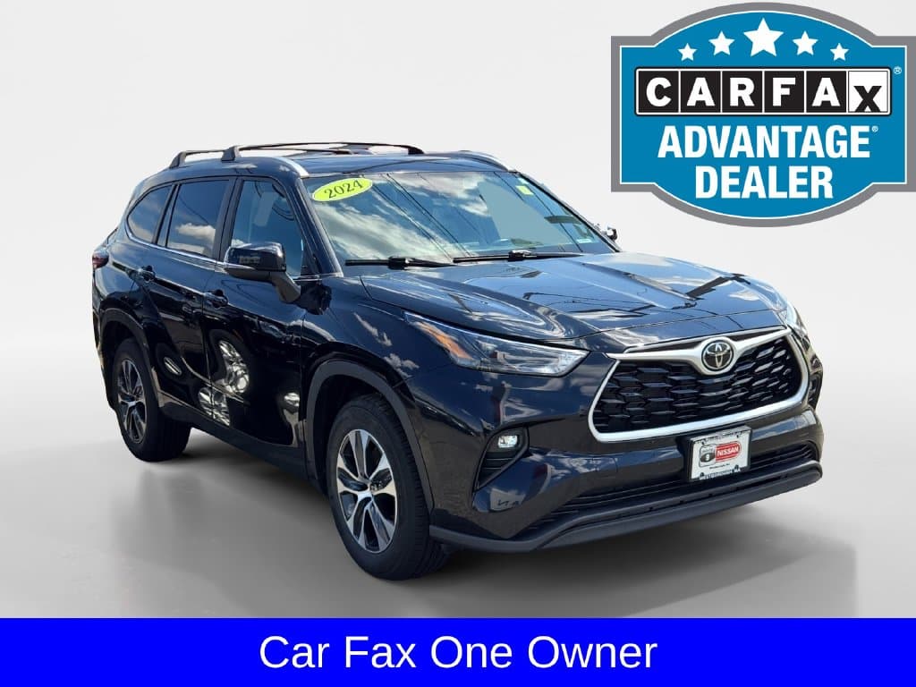 2024 Toyota Highlander XLE — photo 1 of 29