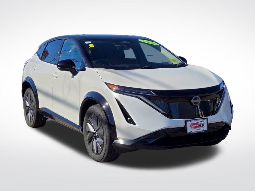 2025 Nissan ARIYA ENGAGE — photo 1 of 25