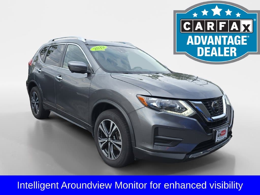 2019 Nissan Rogue SV — photo 1 of 30