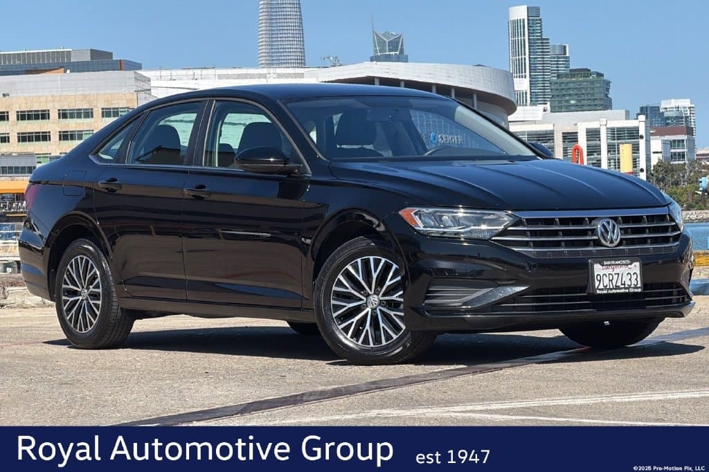 2021 Volkswagen Jetta S — photo 1 of 26