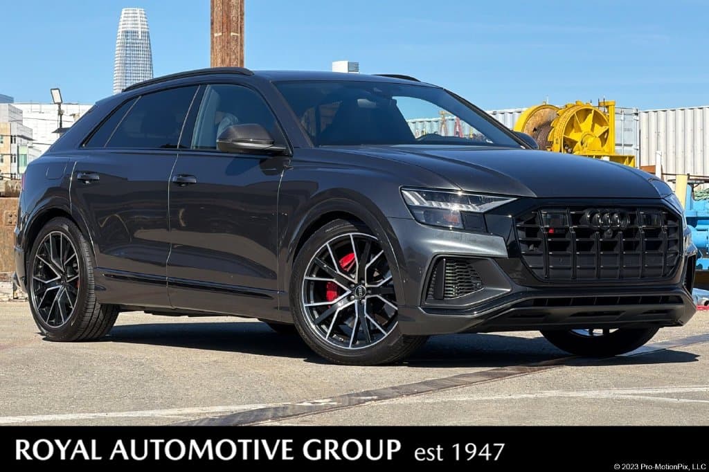 2022 Audi SQ8 Premium Plus — photo 1 of 29