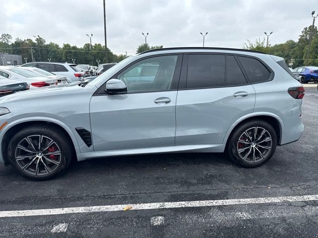 2024 BMW X5 xDrive40i — photo 1 of 4