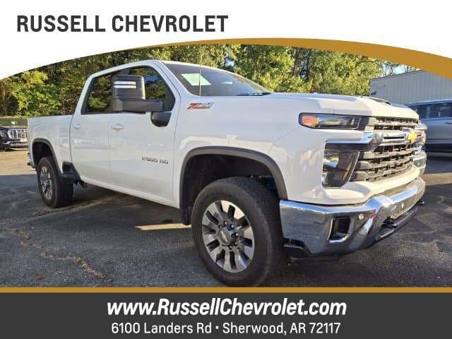 2025 Chevrolet Silverado 2500HD LT — photo 1 of 11