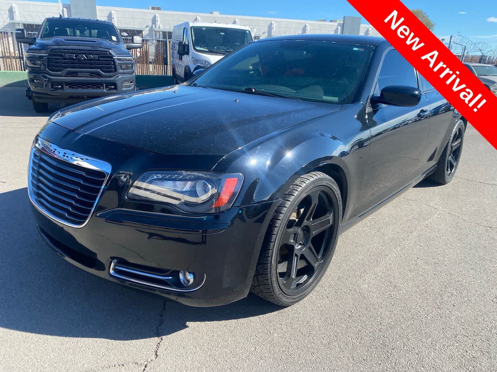 2014 Chrysler 300 300S — photo 1 of 15