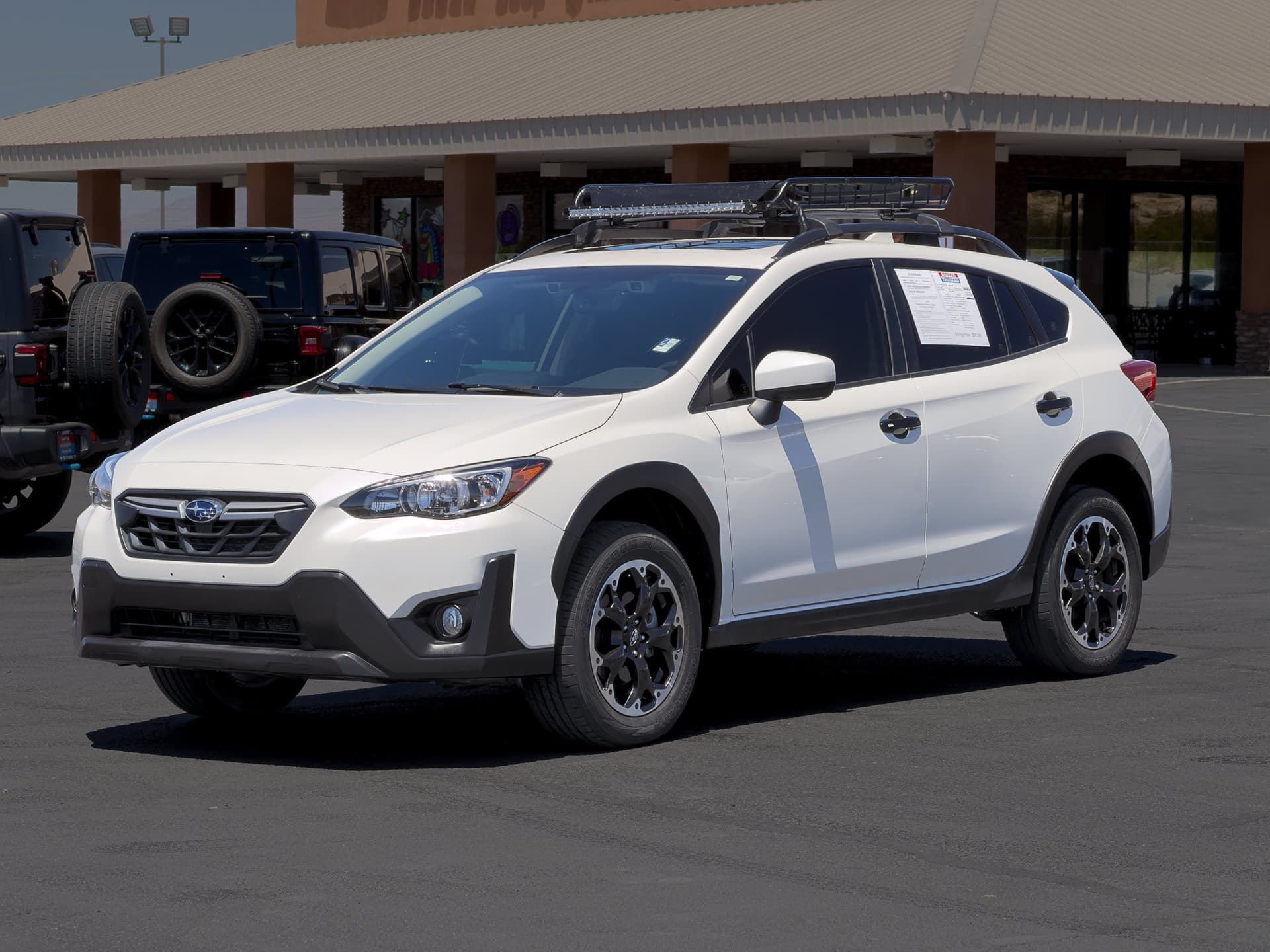 2023 Subaru Crosstrek Base — photo 1 of 14