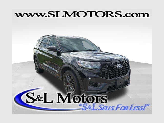 2025 Ford Explorer ST-Line — photo 1 of 13