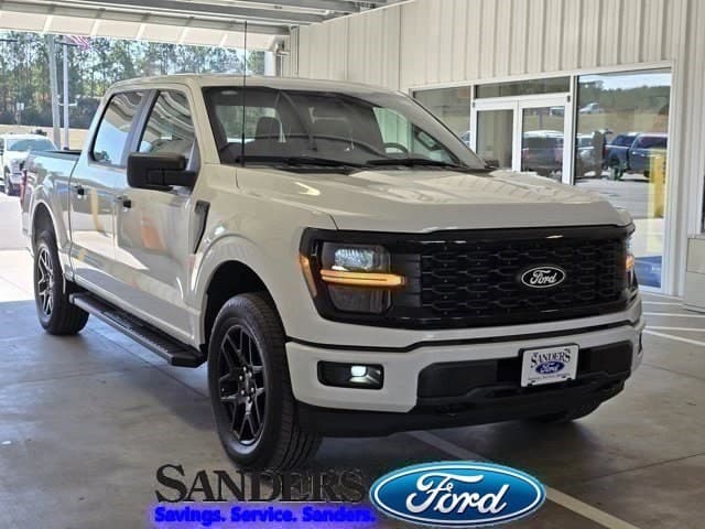 Foto de 2024 Ford F-150 STX