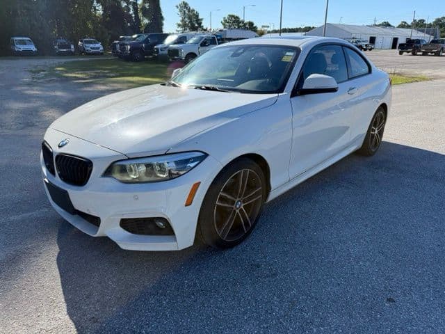 2020 BMW 2 Series 230i — photo 1 of 7