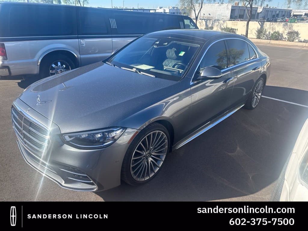 2022 Mercedes-Benz S-Class S 580 — photo 1 of 2