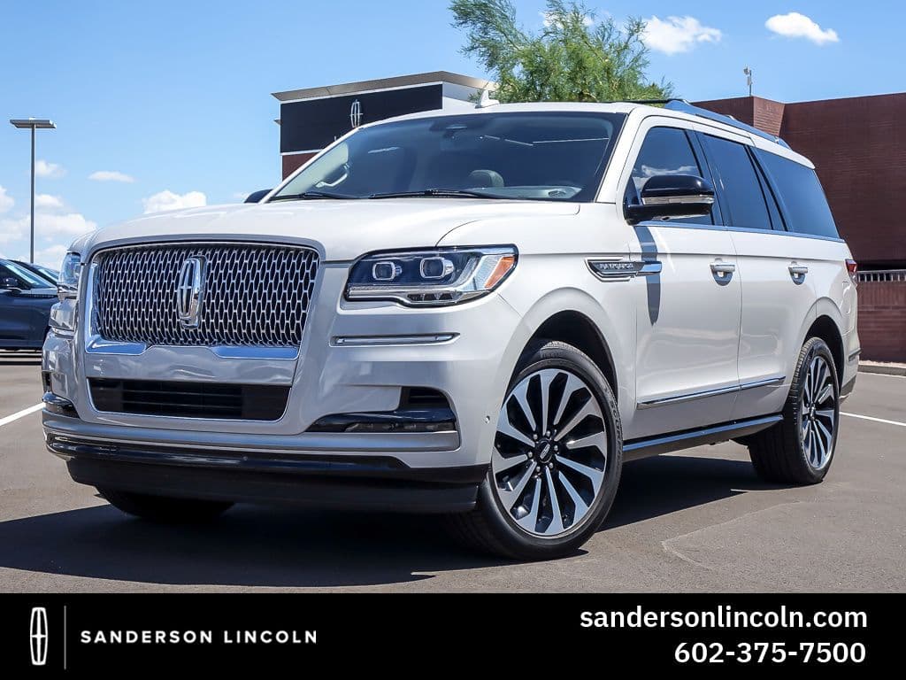 2024 Lincoln Navigator Reserve — photo 1 of 27