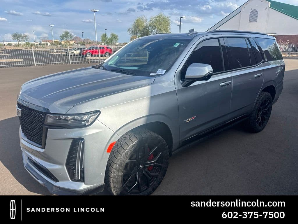 2024 Cadillac Escalade AWD V-Series — photo 1 of 2