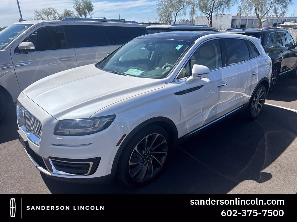 2019 Lincoln Nautilus Reserve — photo 1 of 2