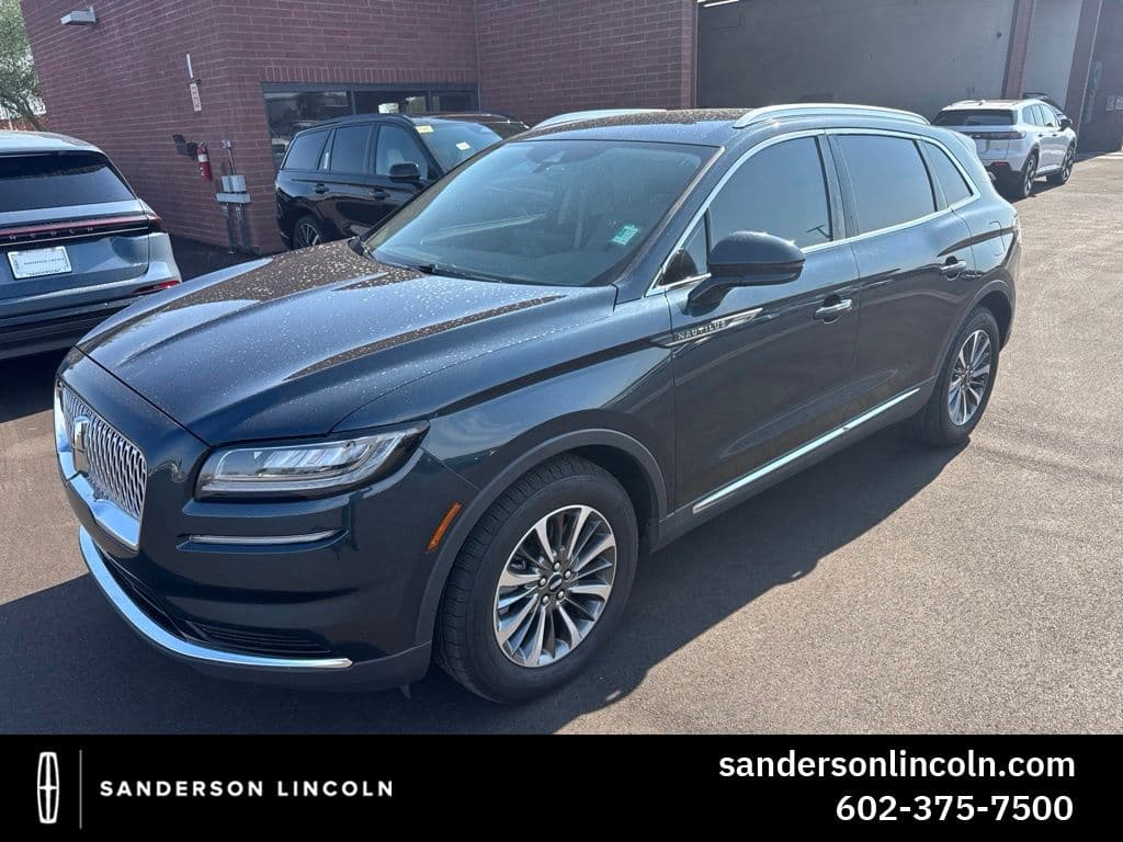 2023 Lincoln Nautilus Standard — photo 1 of 2