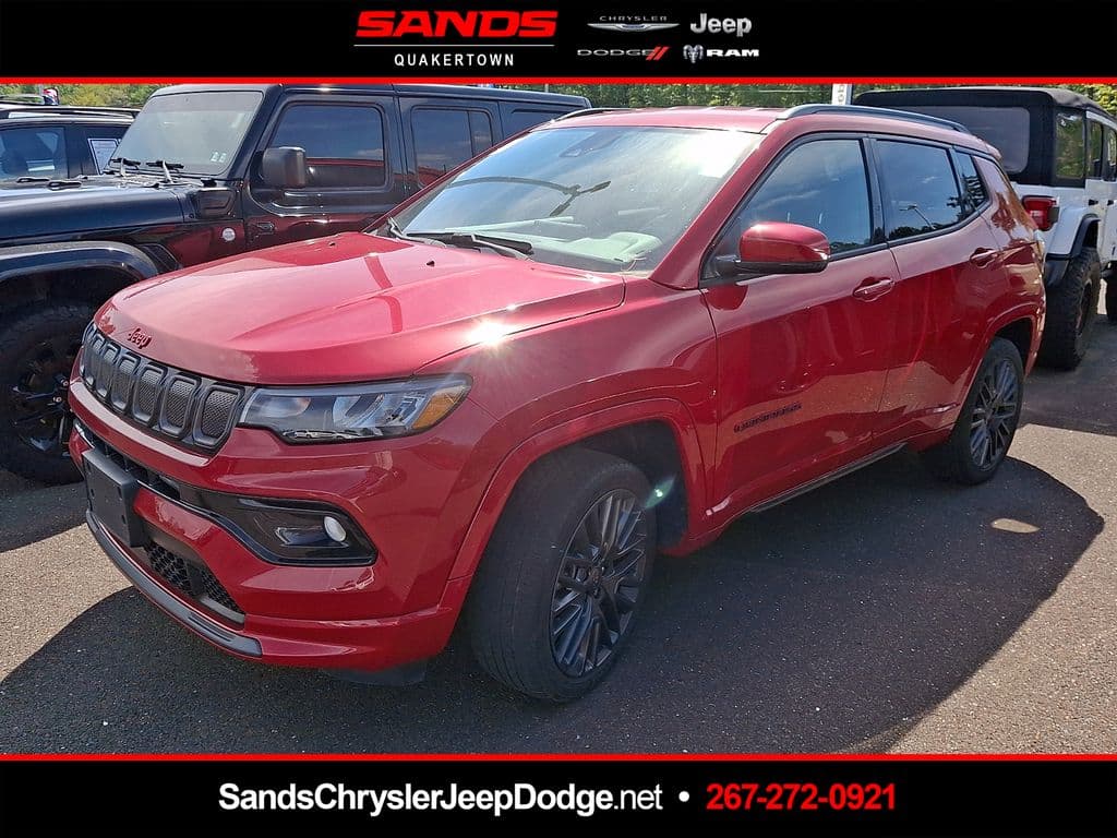 2022 Jeep Compass Limited — photo 1 of 11