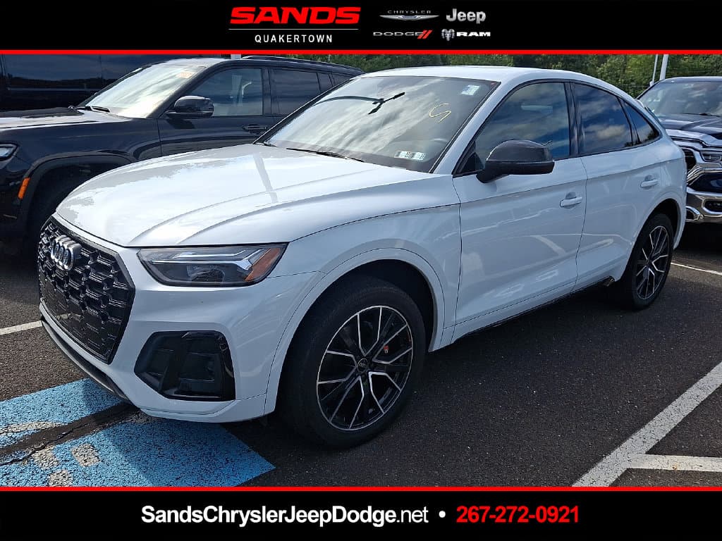 2024 Audi SQ5 Sportback Premium — photo 1 of 11