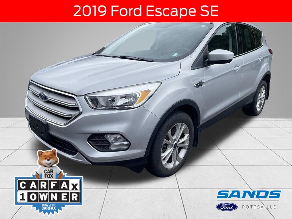 2019 Ford Escape SE — photo 1 of 10