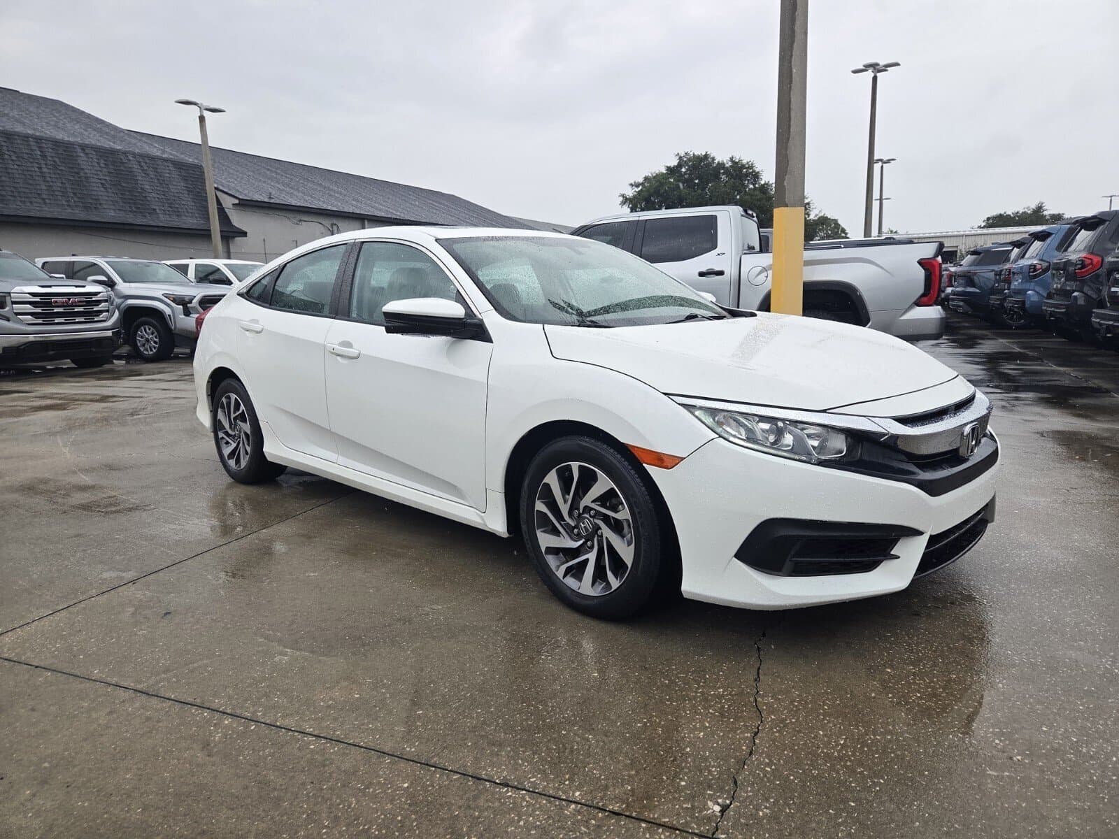 2018 Honda Civic Sedan EX — photo 1 of 23