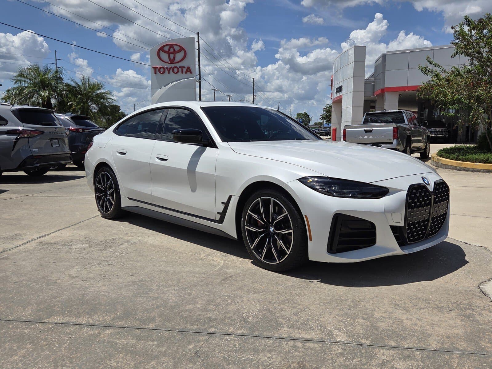 2023 BMW 430i Base — photo 1 of 26