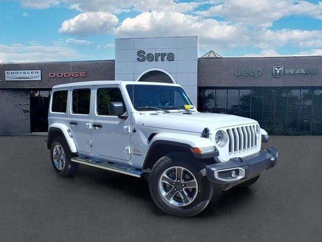 2021 Jeep Wrangler Unlimited Sahara — photo 1 of 32